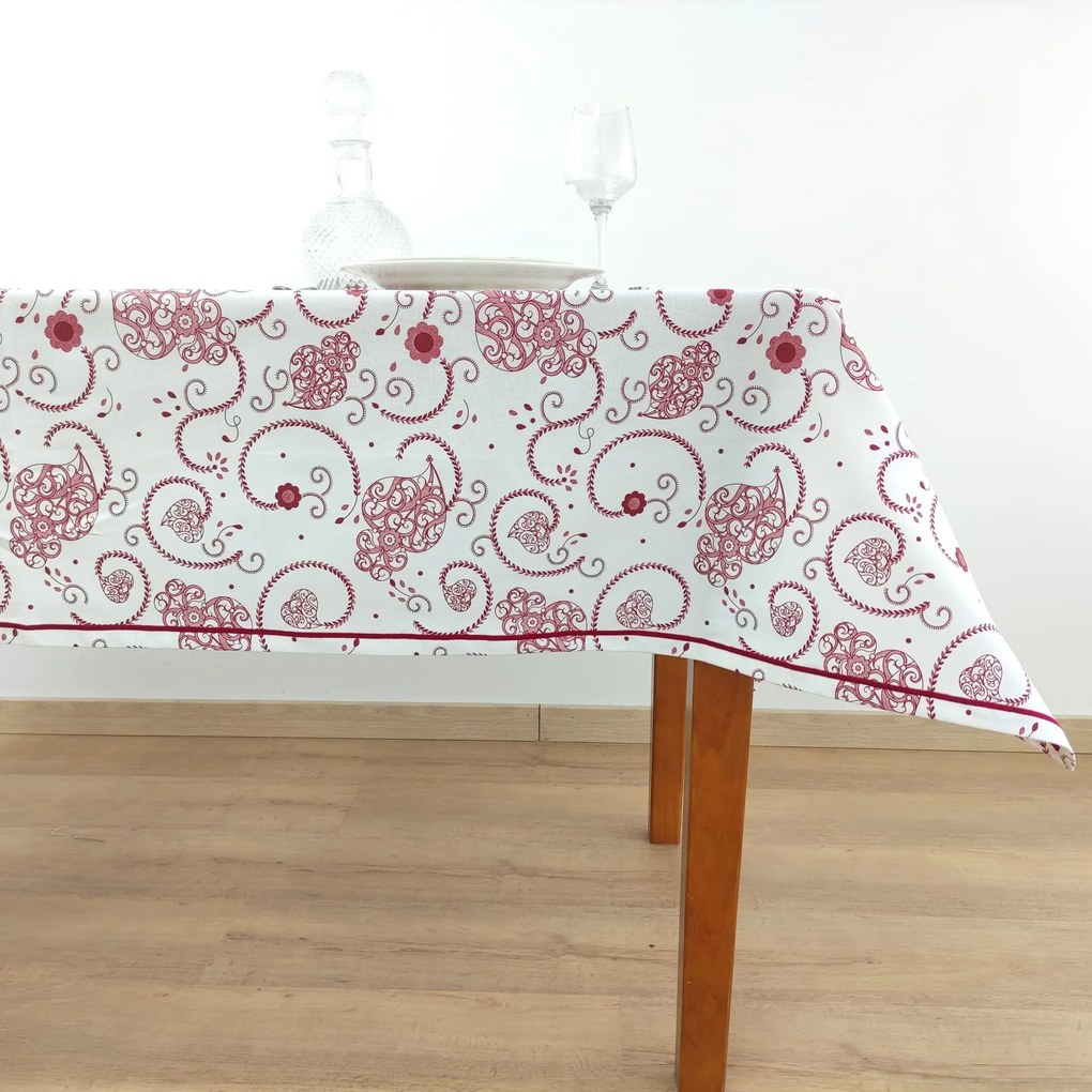 Toalha de Mesa Viana Red com Rolinho