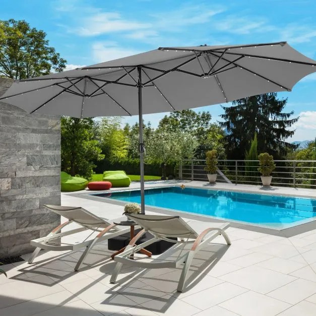Conjunto de guarda-sol dupla face de 470 cm com 48 luzes LED solares e base recheável de 80 kg, com sistema de manivela, para jardim e piscina, cinzen