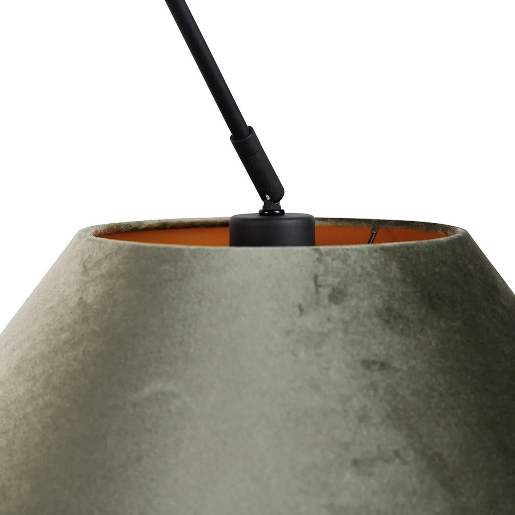 Candeeiro Pendente Preto com Abajur Duplo em Veludo Verde e Interior Dourado - Blitz Clássico / Antigo,Moderno