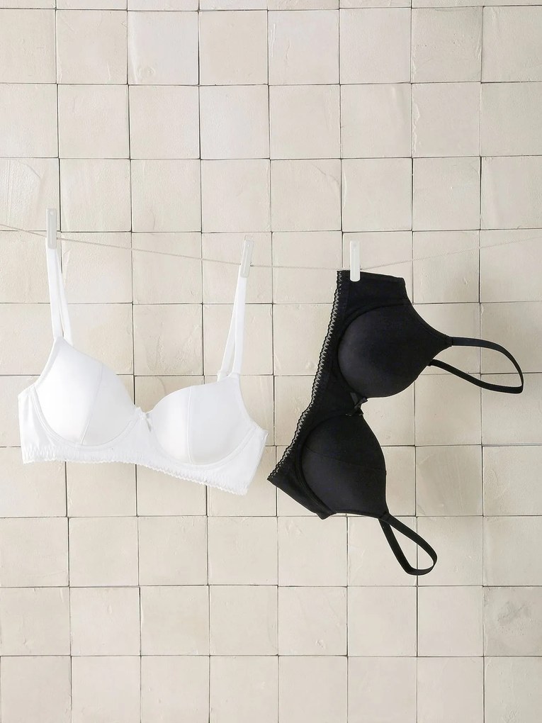 Conjunto de 2 soutiens de amamentação com armações em algodão biológico*. branco