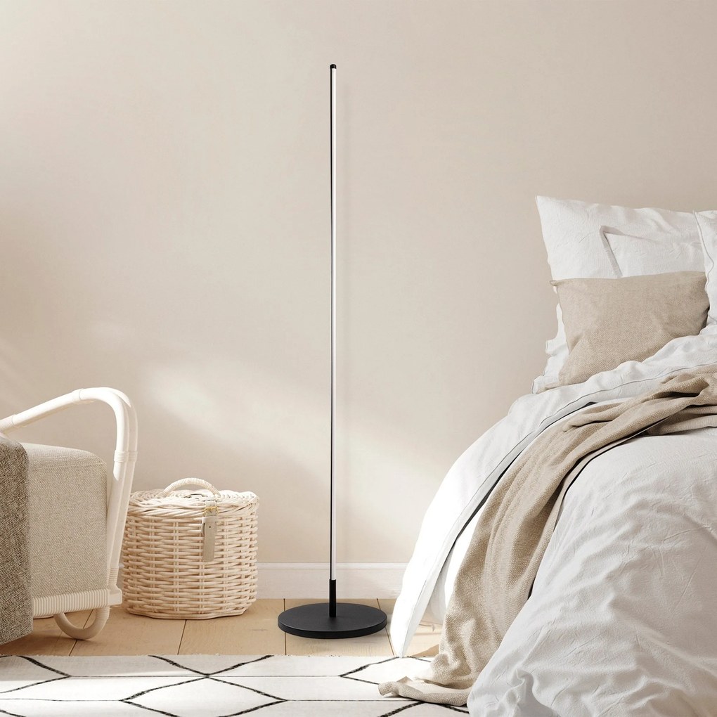 Candeeiro de Pé Only – Preto – 30 cm x 153 cm
