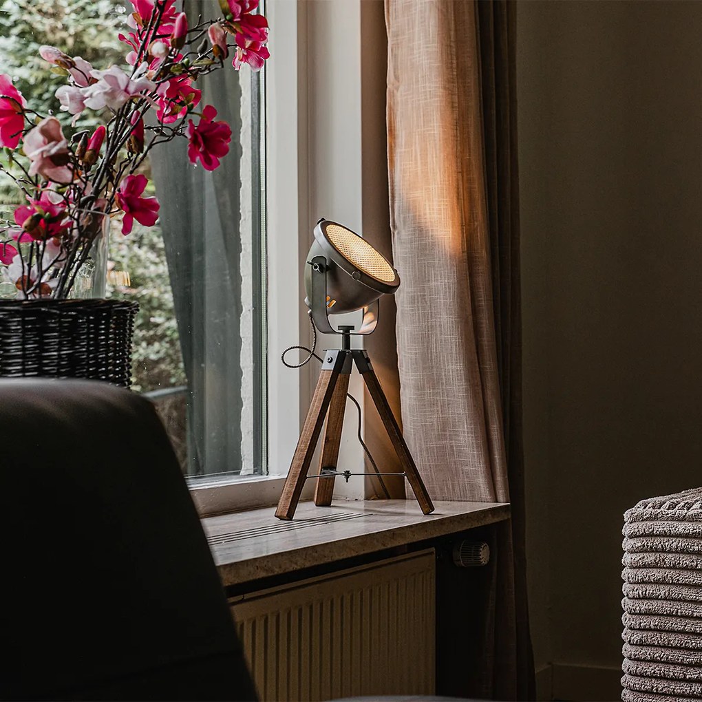 Candeeiro de mesa industrial tripé aço com madeira inclinável - Emado