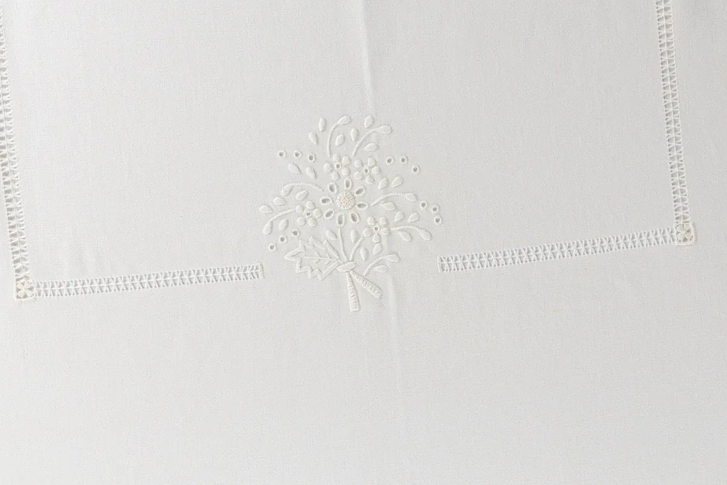 180x350 cm - Toalha de mesa de linho bordada a mão - bordados da lixa Creative Rosemary 2021