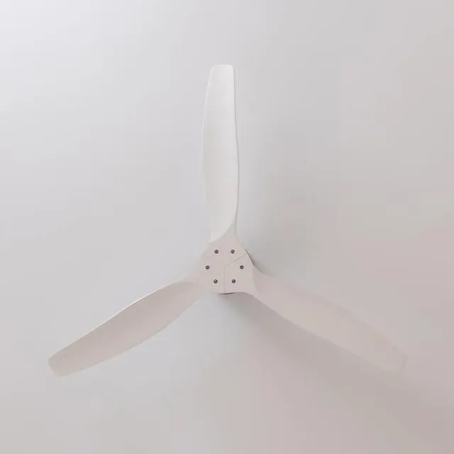 Ventoinha de teto EnergySilence Aero 5500 Aqua IronWhite Connected de 40 W e 52’’ com controlo remoto, controlo por Wi-Fi e controlo remoto