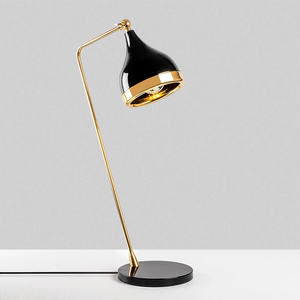 Candeeiro de Mesa Yildo – Preto e Dourado – 30 x 30 x 60 cm