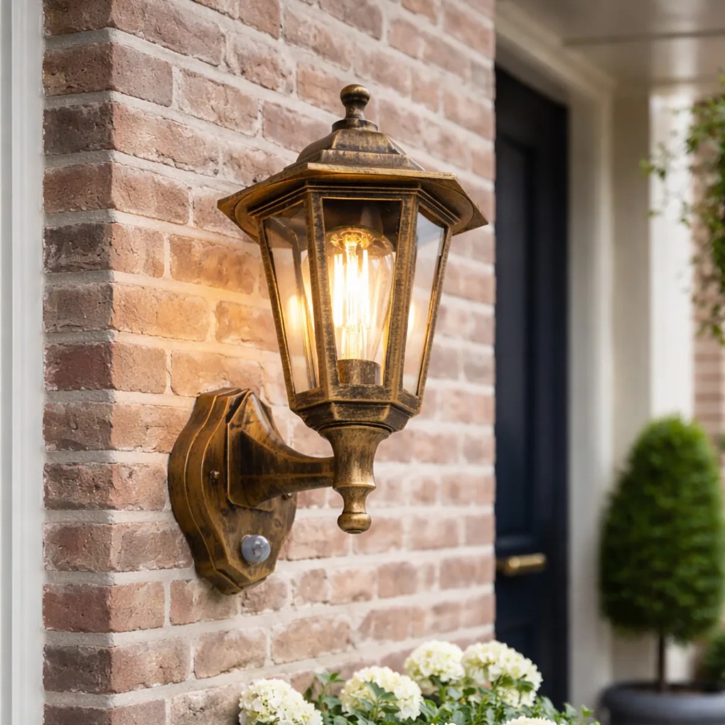 Candeeiro de parede exterior clássico dourado antigo com sensor de movimento - New Haven