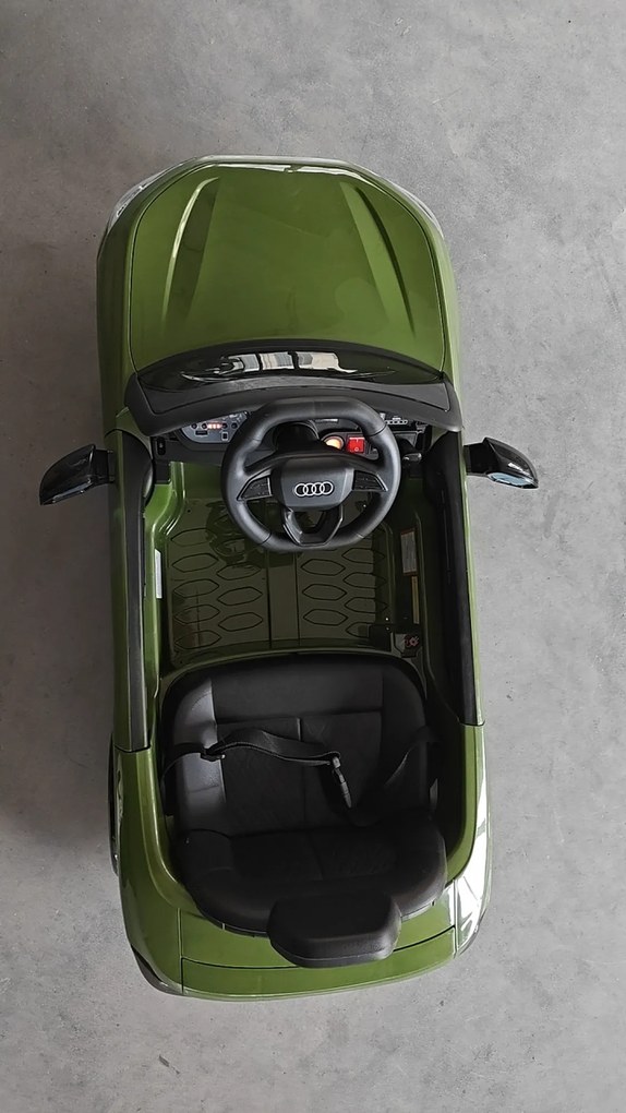 AIYAPLAY Carro Elétrico Infantil 12V Audi A5L com Controle Remoto, Bateria de Lítio, 2 Motores, Controle Remoto, Verde | Aosom Portugal