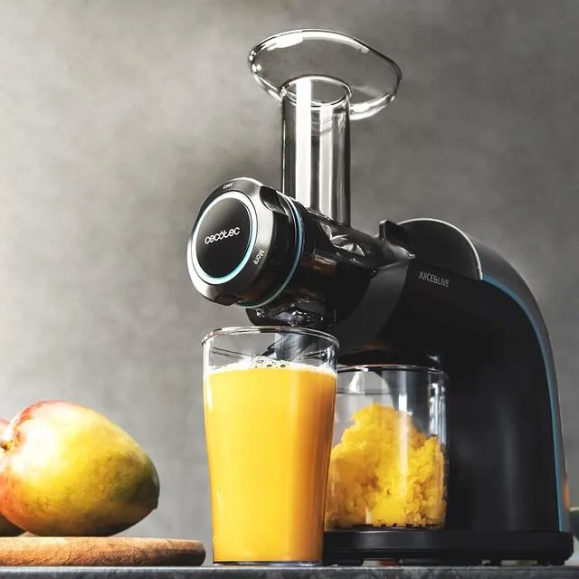 Liquidificador Cecotec de prensagem a frio Juice&Live 2000 EasyClean velocidade lenta 70 RPM, regulador de polpa, 3 níveis de mistura, tampa anti-gote