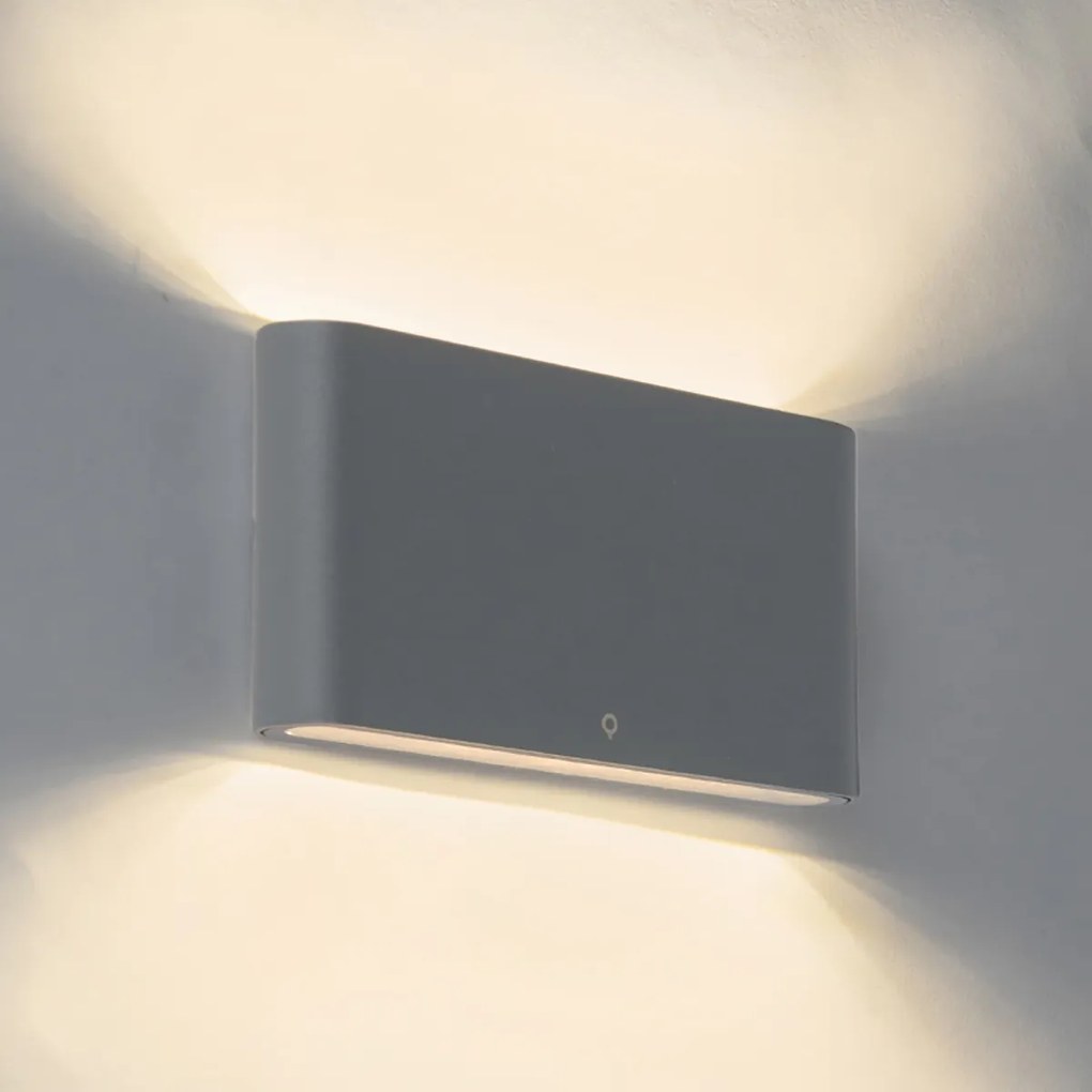 Conjunto de 2 Candeeiros de Parede Exteriores Cinzento Escuro 17,5 cm Incl. LED - Batt