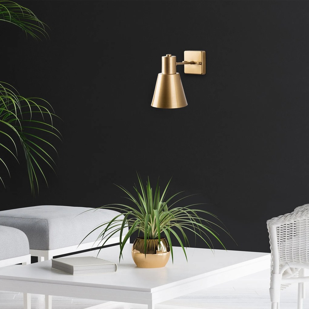 Candeeiro de Parede Funnel – Dourado – 14 x 24 x 21 cm