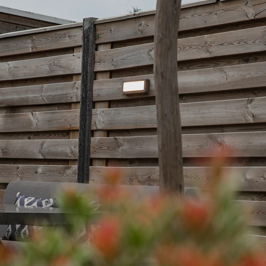 Candeeiro de parede exterior retangular moderno cinzento com LED - Prim