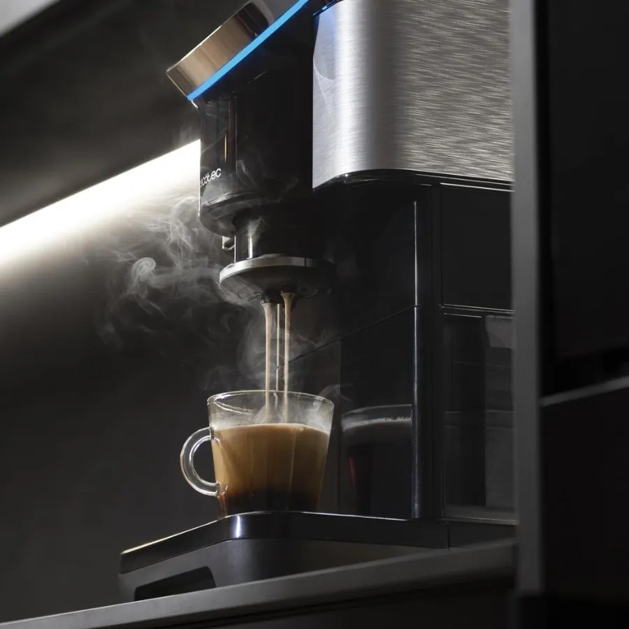 Máquina de café automática compacta Cremmaet Spin com 19 bares e Thermoblock
