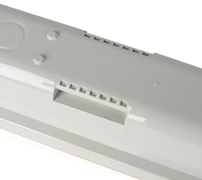 Luminária TL com LED 1800 lm e detetor de movimento IP65 - Base Retro