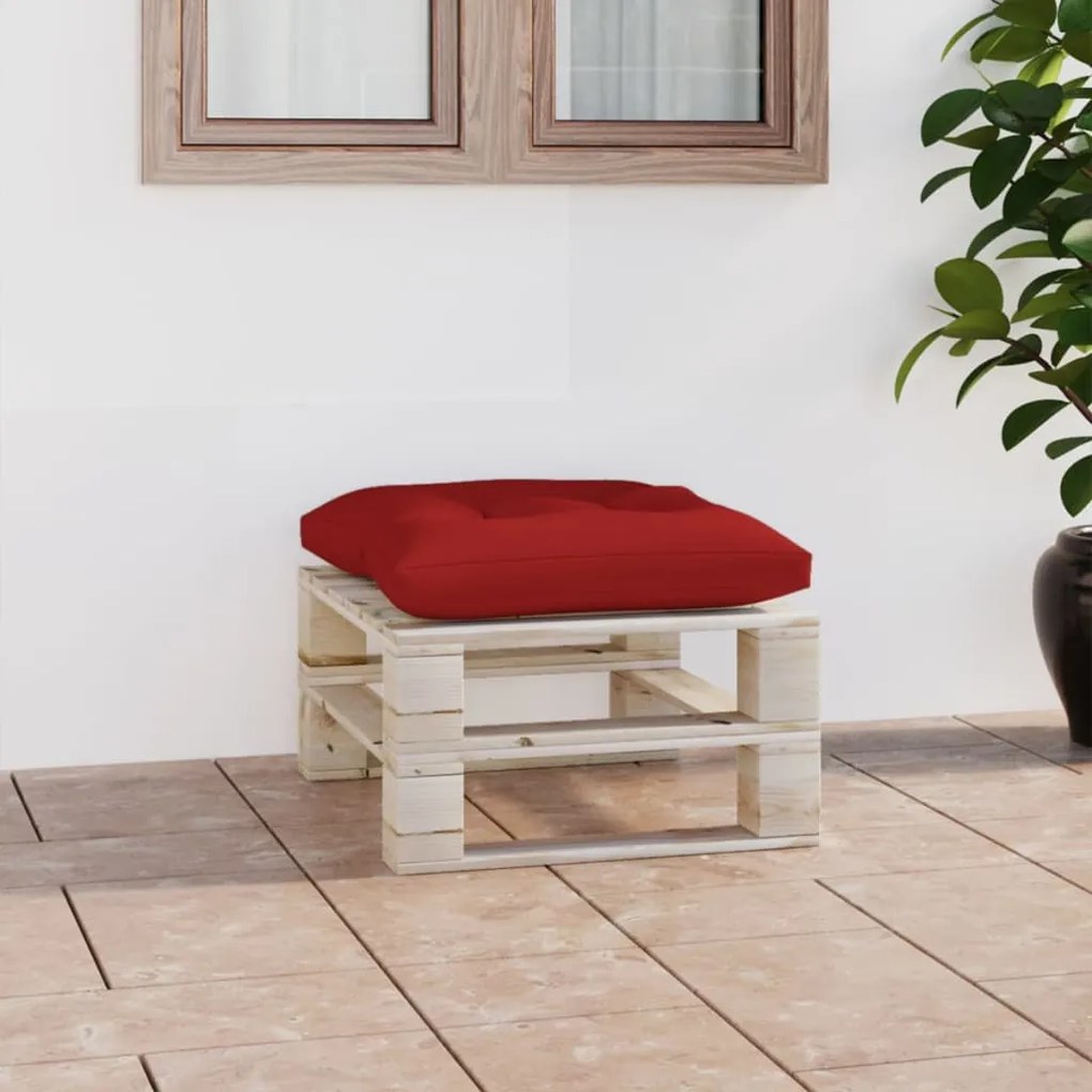 Otomano de paletes para jardim com almofadão vermelho pinho