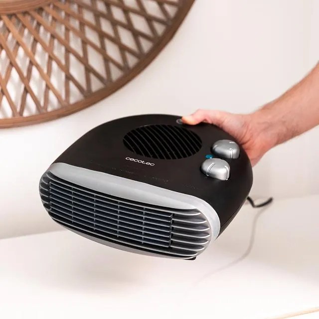 Termoventilador com 2000 W ReadyWarm 2000 Max Horizon Black com 3 modos de funcionamento Preto