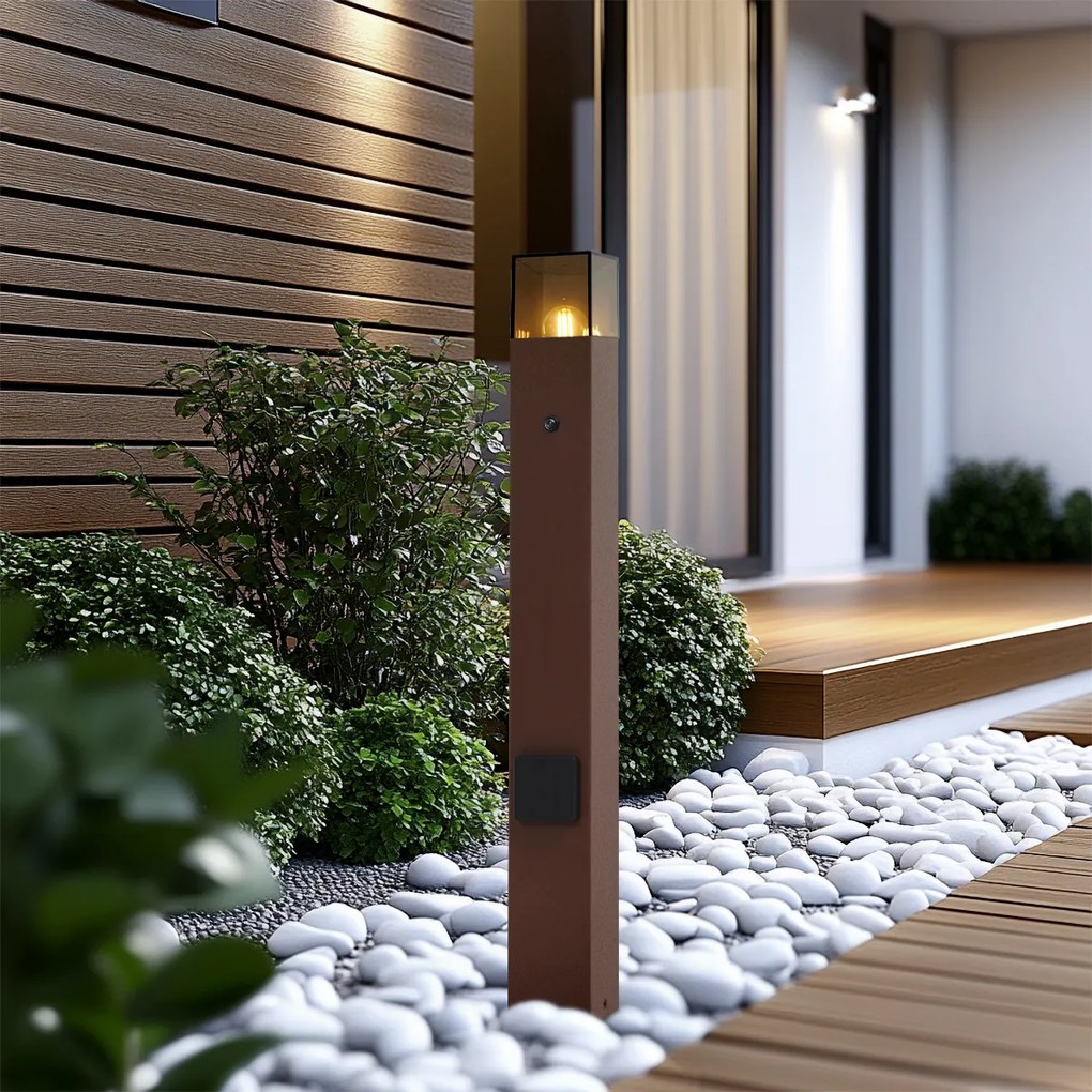 Baliza de exterior industrial castanho ferrugem com vidro fumê 70cm com sensor crepuscular IP44 - Denmark