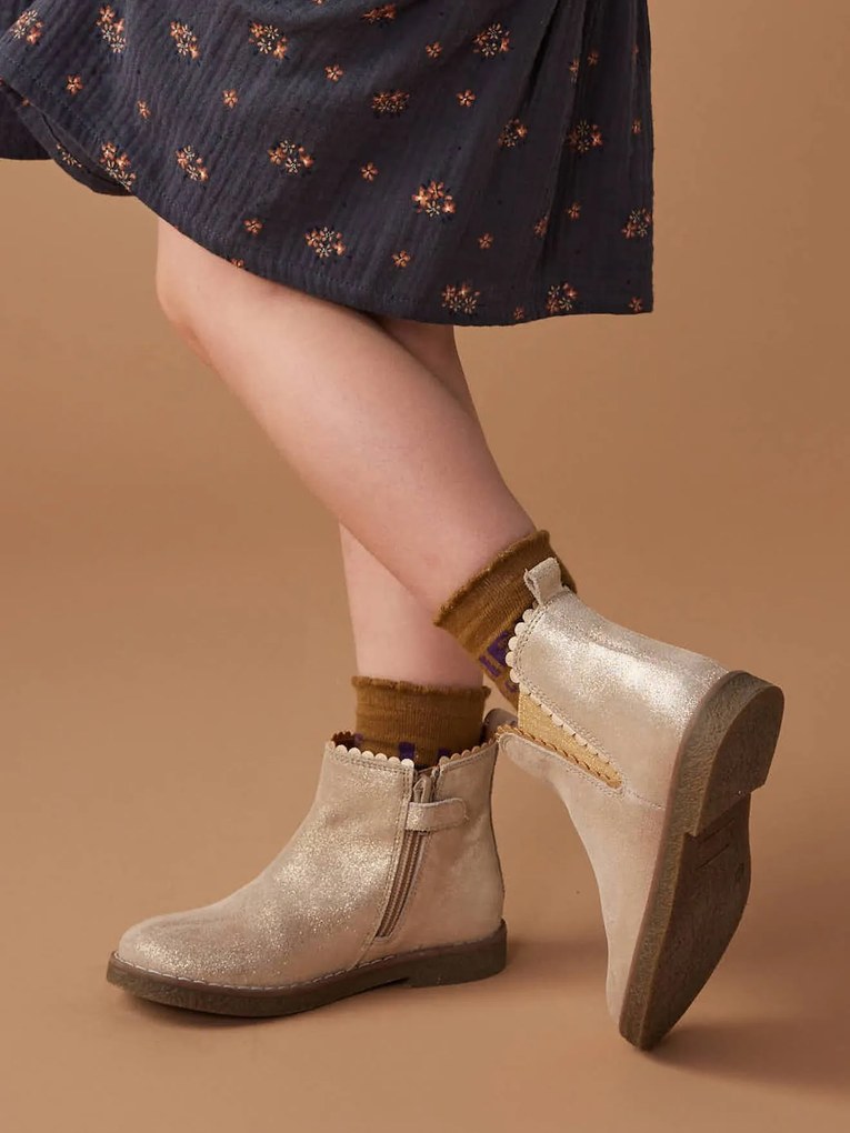 Agora -20%: Botas em pele, com elástico, para menina dourado