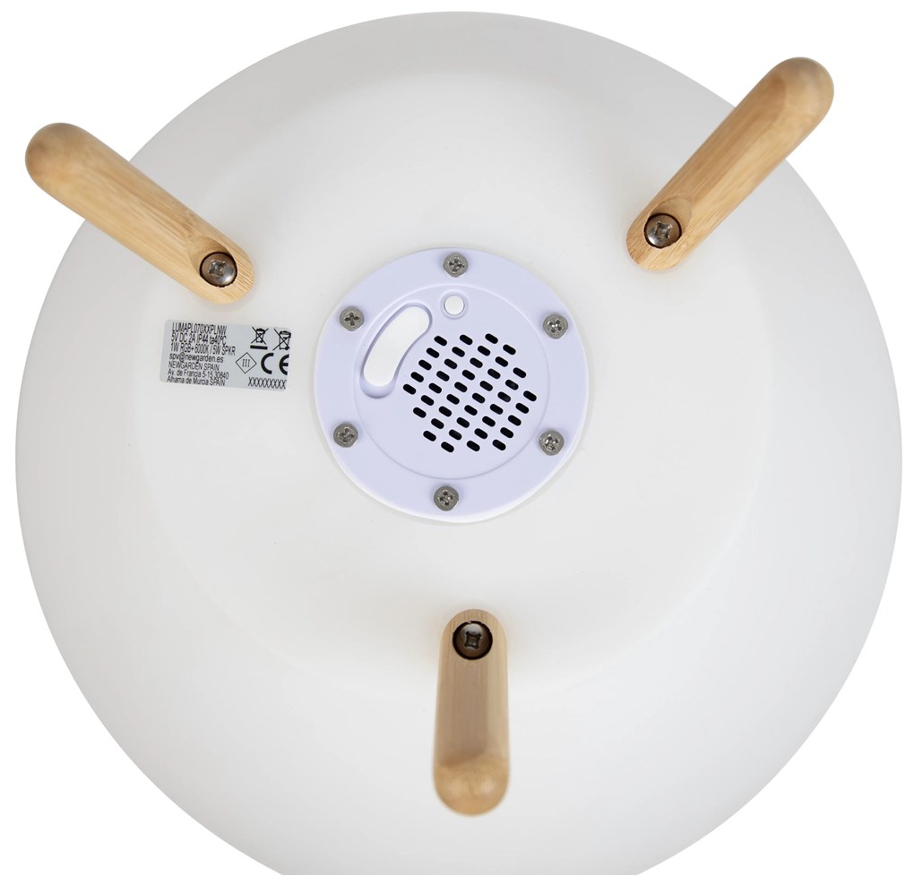 Candeeiro de pé branco 72,5cm incl. LED e coluna regulável RGBW IP44 com controlo remoto - Apolo Moderno