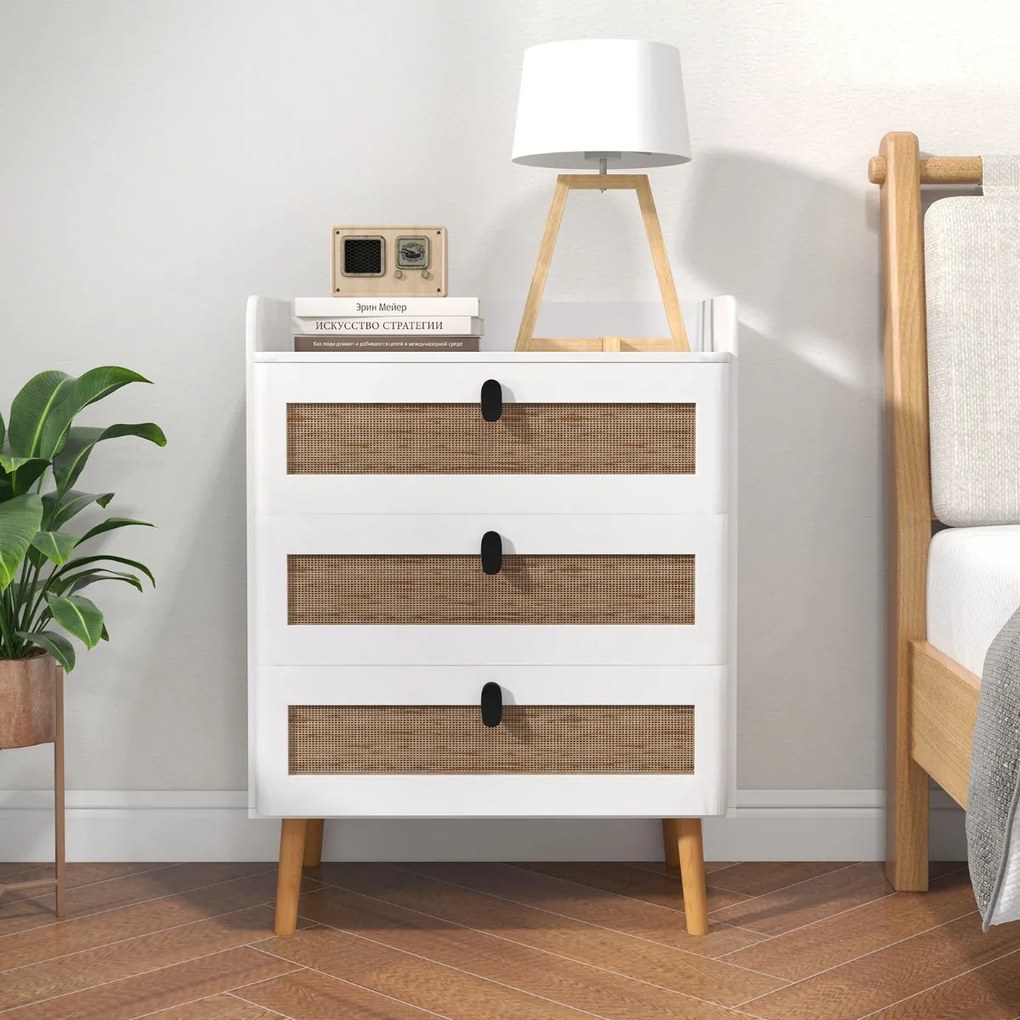 Mesa de cabeceira com 3 gavetas decoradas em rattan Pernas de madeira 60 x 40 x 75 cm Branco