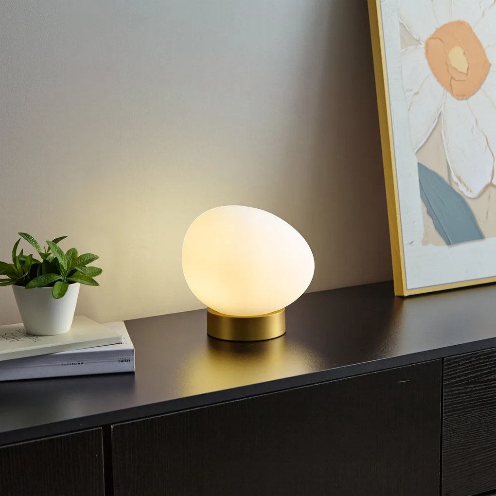 Candeeiro de Mesa Design Latão com Vidro Opal - Sally