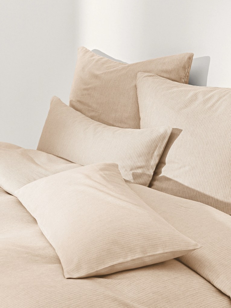 Capa de edredão em flanela com riscas finas Javon