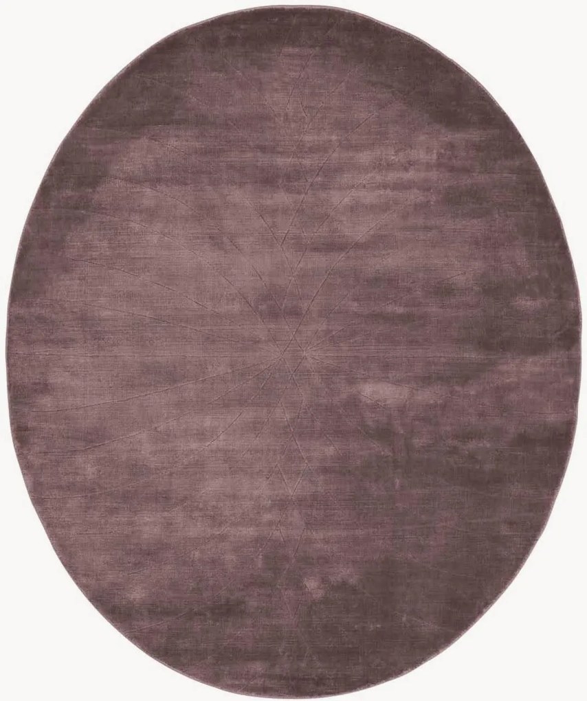 Tapete oval em viscose artesanal Momento