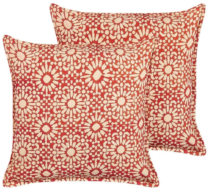 Conjunto de 2 almofadas decorativas com padrão geométrico em algodão vermelha e branca 45 x 45 cm CEIBA Beliani