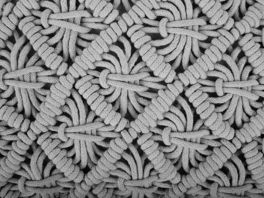 Almofada decorativa em macramé de algodão cinzento 45 x 40 cm KIZKALESI Beliani