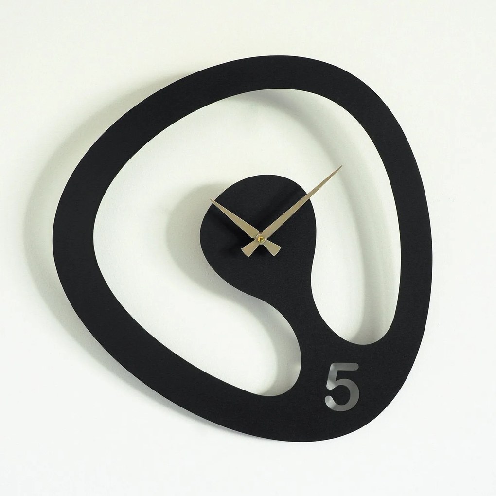 Relógio de Parede Decorativo Aps104 – Preto e Dourado – 44 x 45 cm