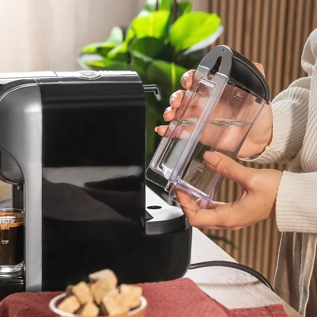 Máquina de café expresso 3 em 1 muito compacta FreeStyle Compact