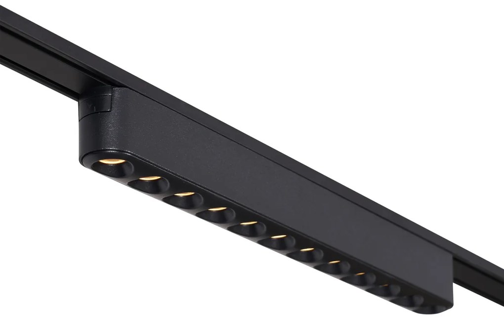 Sistema de iluminação de trilho com 8 focos e 4 luzes de teto pretas monofásicas - Magnetic Gert Puntua