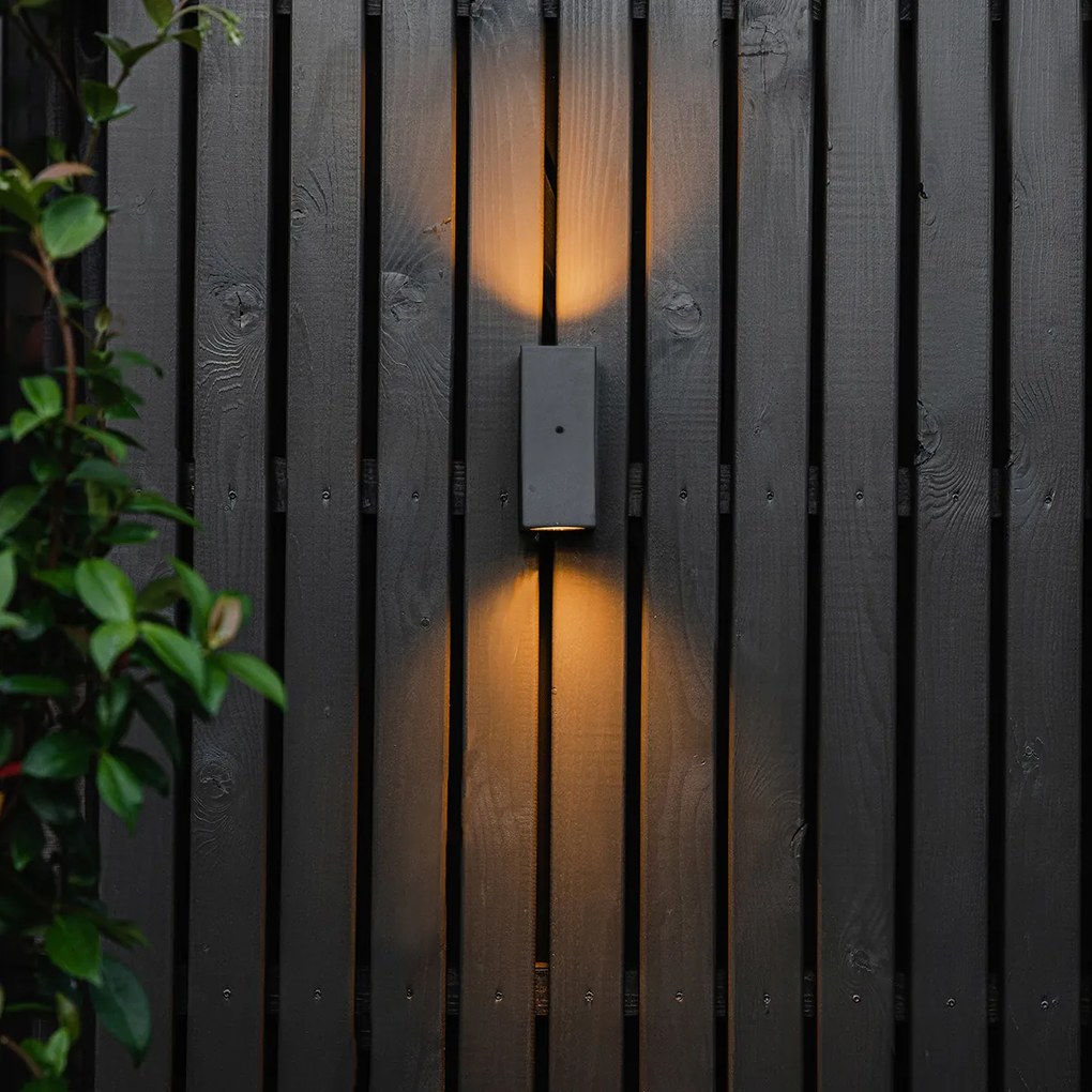 Aplique de parede cinzento 2 luzes IP44 com sensor crepuscular - Baleno