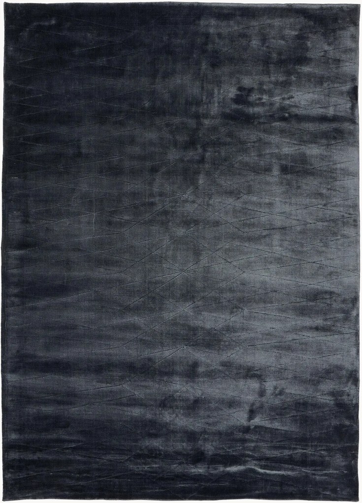 Tapete em viscose artesanal de pelo curto Edge