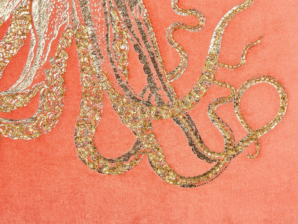 Almofada decorativa com motivo de polvo em veludo vermelho 45 x 45 cm LAMINARIA Beliani