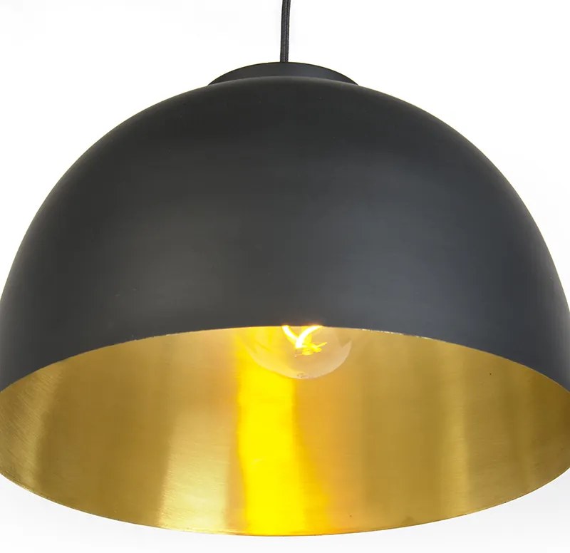 Candeeiro de suspensão preto com interior em latão 40 cm - Hoodi Industrial