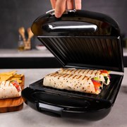 Tostadeira Rock'nToast Family 3in1 4 sanduíches com acabamentos em aço inoxidável, 1500 W de potência, 3 placas