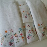 6 toalhas de banho bordadas namorados 100% algodão com 500 gr./m2: 2 toalhas 100x150 cm - 2 toalhas 50x100 cm - 2 toalhas 30x50 cm
