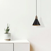 Candeeiro de Teto Berceste – Preto – 19 cm Diâmetro x 117 cm Altura