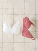 Conjunto de 2 soutiens modelo triângulo para gravidez e amamentação em algodão biológico*. rosa-blush