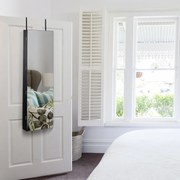 Armário para joias com iluminação LED Prateleira para joias com espelho Armário com espelho com fechadura Cinza