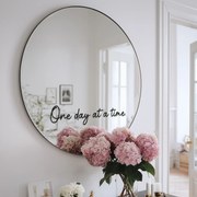 Autocolante para espelho S24 – One day at time.