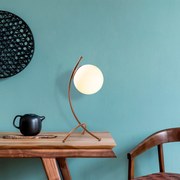 Candeeiro de Mesa Yay – Branco e Cobre – 23 x 18 cm