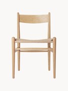 Cadeira de madeira com assento entrançado à mão CH36