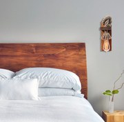 Aplique de Parede KN14 – Castanho e Dourado – 18 x 30 x 10 cm