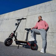 Trotinete Eléctrica 2000W com Assento Sparrow Velocidade até 40km/h, Autonomia até 30-40km Preta