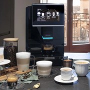 Máquina de café automática compacta Cremmaet Touch OCS com 19 bares e Thermoblock