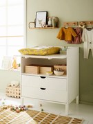 Cómoda de mudas, tema HOLIDAYS branco claro liso