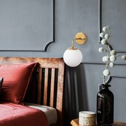 Candeeiro de Parede Horn – Dourado – 15 x 21 x 27 cm