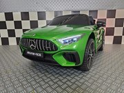 Carro elétrico para crianças Mercedes SL63 12V Pneus Borracha, Mp3, 4x4, Luzes VERDE METALIZADO