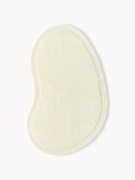 Tapete em lã artesanal com forma orgânica Kadey